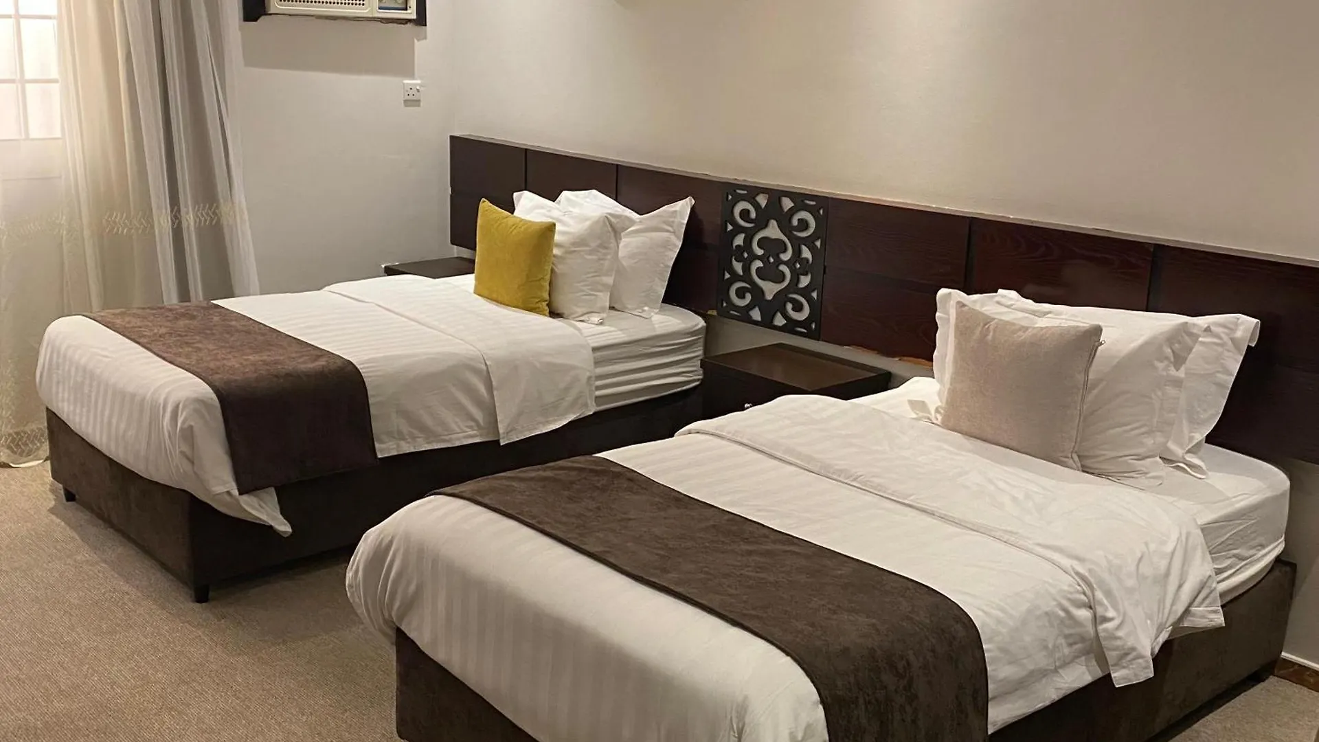 City Center Plaza Aparthotel Jeddah 4*,