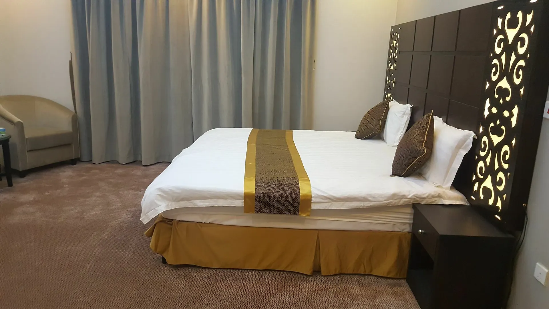 **** شقة فندقية جدة ( City Center Plaza ) وسط المدينه للوحدات السكنيه المفروشه المملكة العربية السعودية